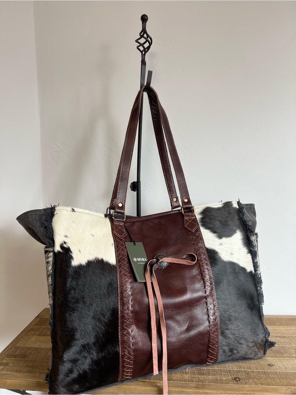 Myra Bag Cowhide Weekender Tote Overnight Leather Western Boho Shoulder Carry-on - Picture 9 of 13